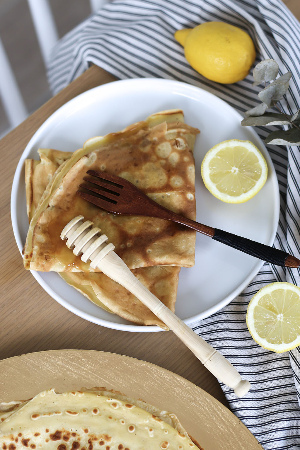 Crêpes faciles au miel et au citron