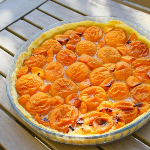 Tarte aux abricots et miel de mandarinier