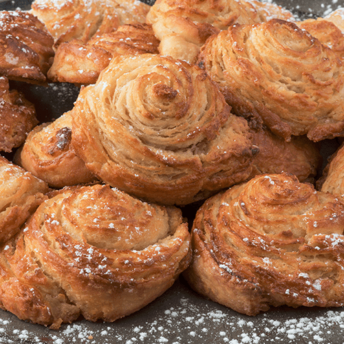 Kouignaman au miel d’amandier Famille Mary